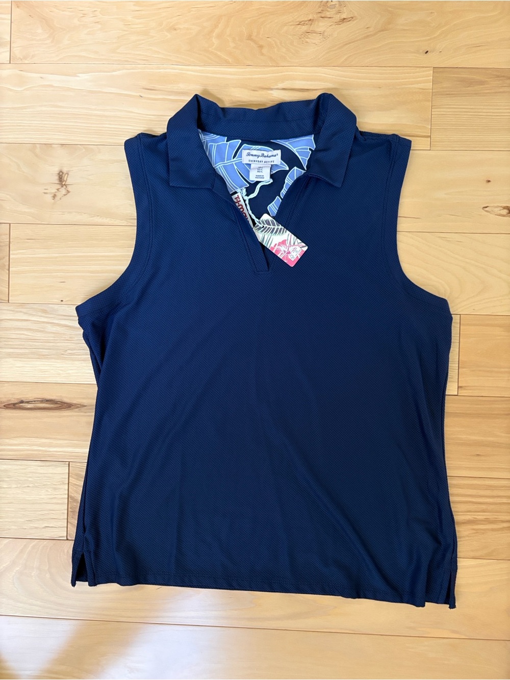 NWT Tommy Bahama Navy Sleeveless Tank and Skort Set Active Golf/Pickleball - Picture 4 of 7